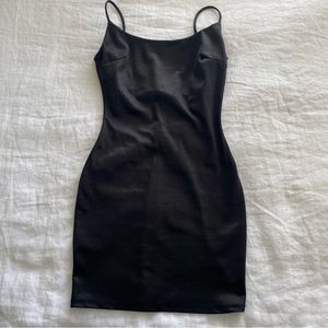 Windsor Black Scoop Neck Satin Body Con Dress